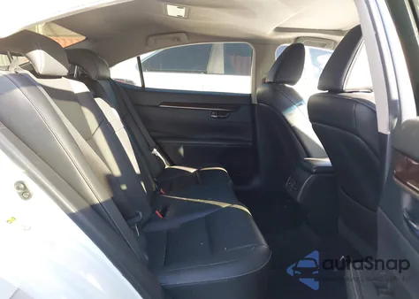 2013 Lexus Es 350 z USA, uszkodzony, nr VIN JTHBK1GG3D2020201